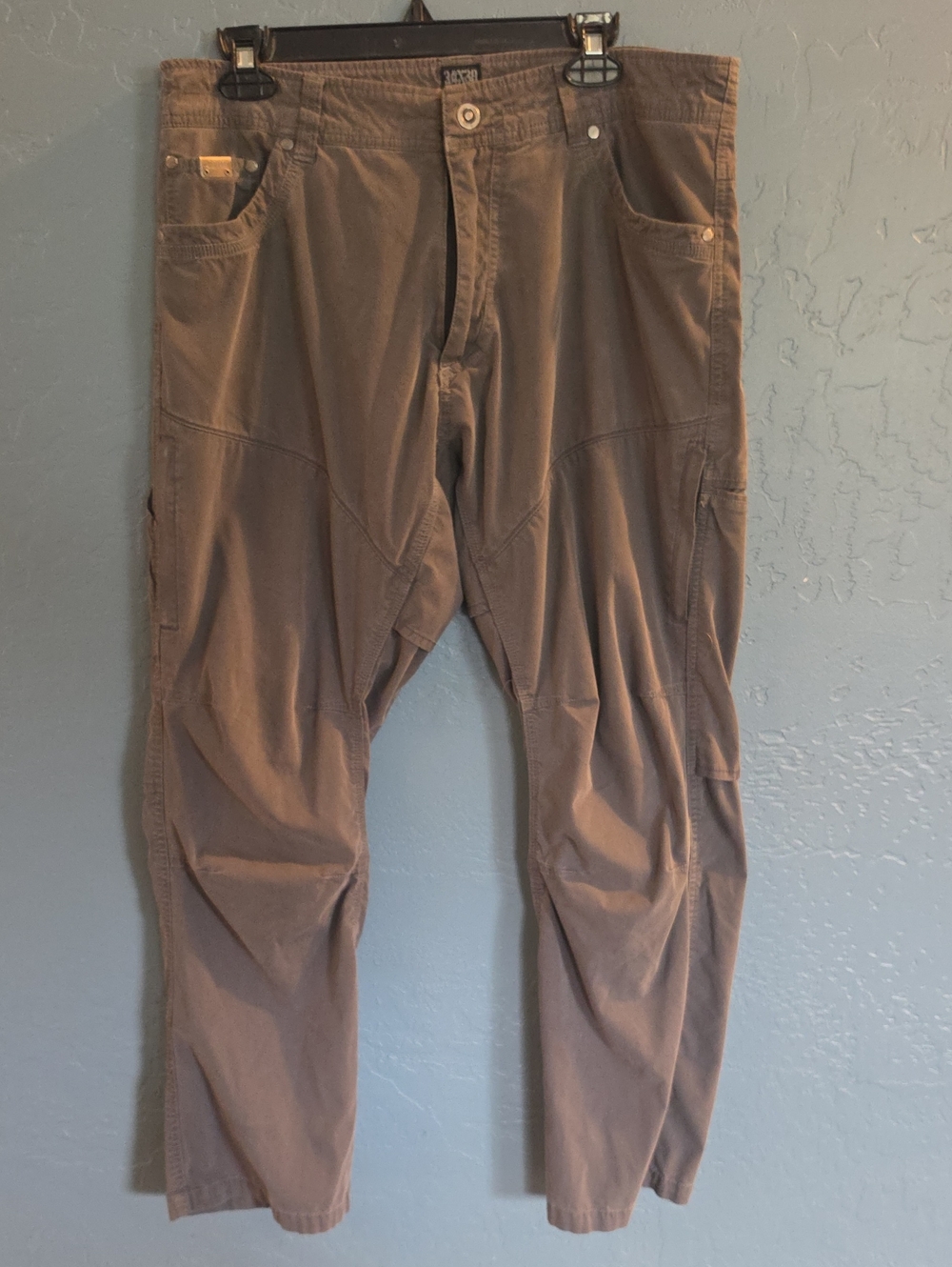 Kuhl Men's Cargo Pants in Brown
